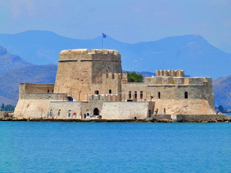 Trident Apartments Nafplio Exterior foto